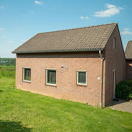 Detached In Reevallis Holiday home *