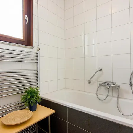 Detached In Reevallis Vijlen