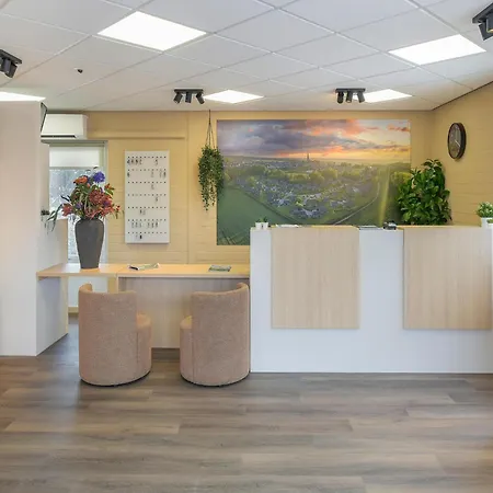 Detached In Reevallis * Vijlen