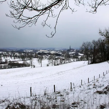 Detached In Reevallis *